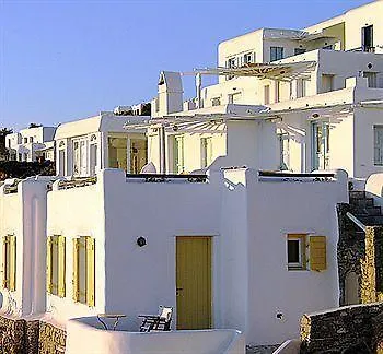 Apartment Marina View & *